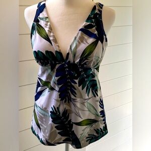 Christina V-Neck Strappy Tankini with molded cups size 10 Tropical Foliage Beach